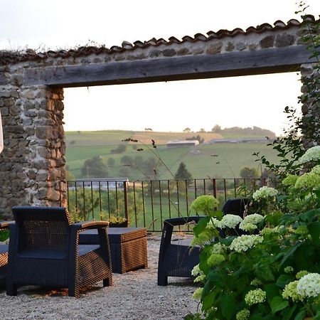 Bed and Breakfast La Paresse En Douce Tours-Sur-Meymont Exterior foto