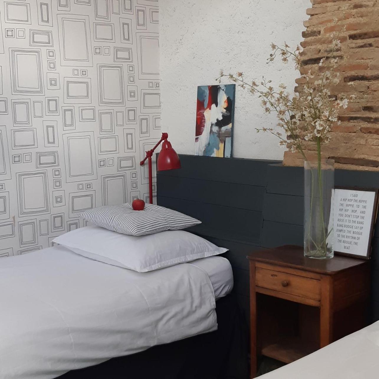Bed and Breakfast La Paresse En Douce Tours-Sur-Meymont Exterior foto